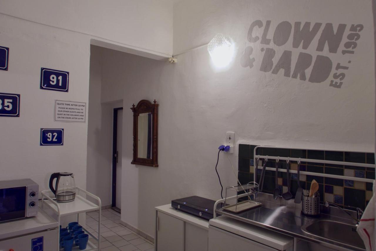 Clown And Bard Hostel Prague Exterior photo